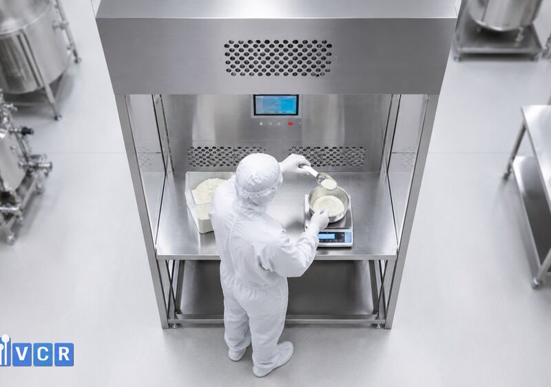 Quy trình chuyển nguyên liệu vào và ra khỏi Dispensing Booth
